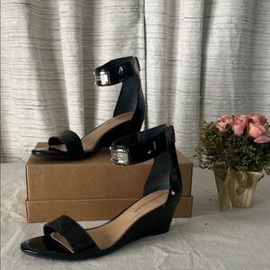 Giani Bernini Black Patent Wedge Sandals